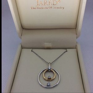 14 K White Gold diamond circle necklace 1/4 carat